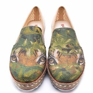 Green Tiger Eyes Man-Made Sneaker Slip-On Shoes - NEW